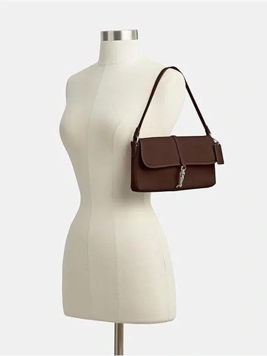 Coach Hamptons Bag in Maple - Picture 4 of 11